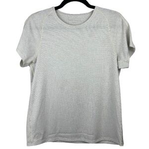 Outdoor Voices Women Cream Medium Performance Tee Breathable Running Workout